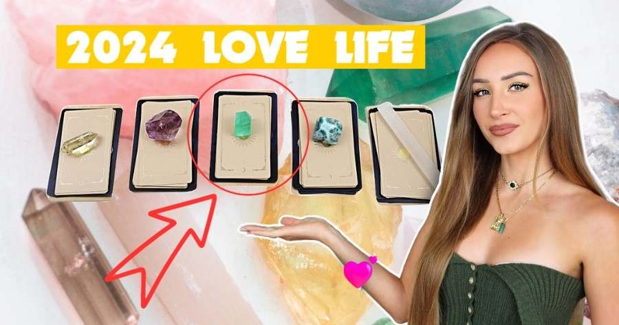 Choose A Gemstone To Predicts Your 2024!